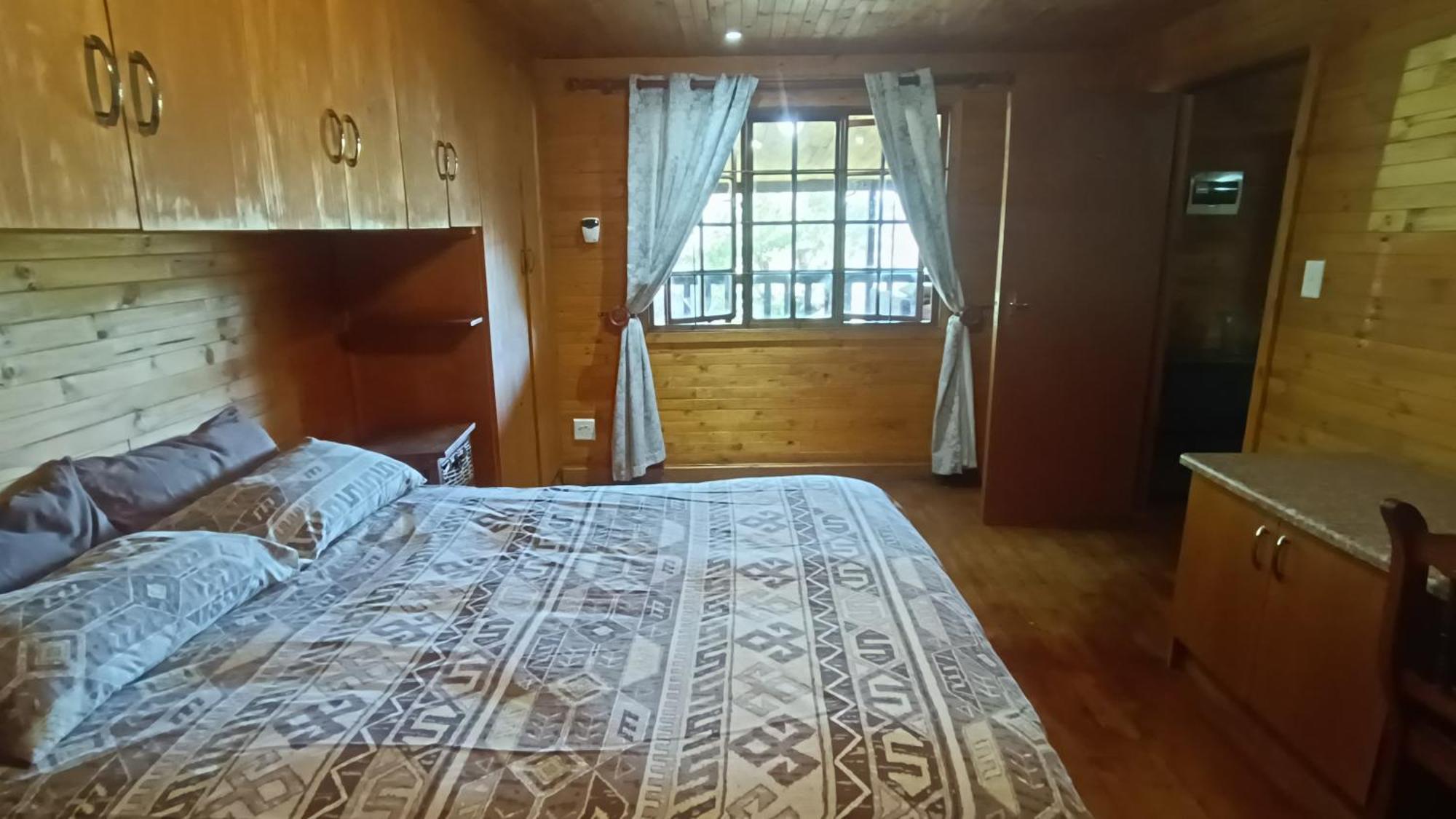 Koinonia Bush Lodge Hartbeespoort Exteriör bild